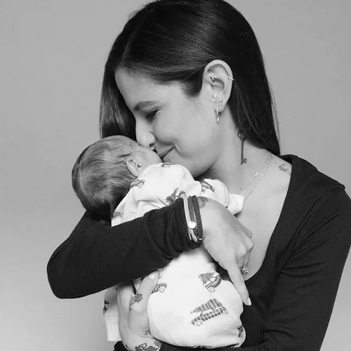 Εριέττα Κούρκουλου Λάτση: "Καμία ανοχή σε κανέναν που νομίζει ότι έχει δικαίωμα πάνω στο σώμα μας"