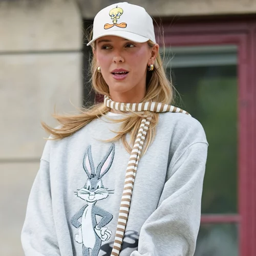 5 καπέλα από τη Stradivarius που αξίζουν μία θέση στη συλλογή σου