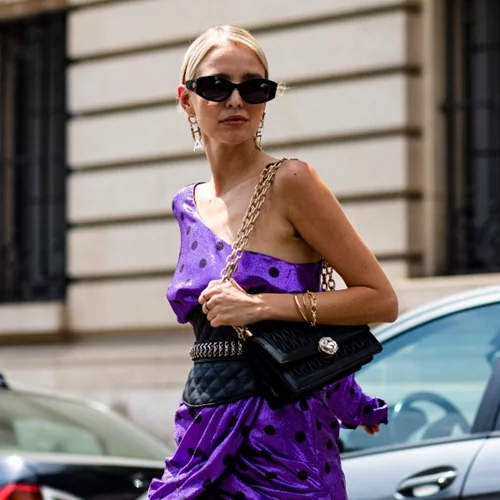 Don't walk, run to Zara | Βρήκαμε το καλοκαιρινό clutch των ονείρων μας