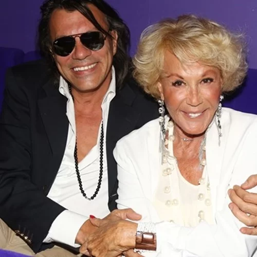 Ζωή Λάσκαρη - Ηλίας Ψινάκης | Ο άγνωστος καβγάς τους μεσοπέλαγα - "Έπαθε μια κρίση και αρχίζει να βρίζει"