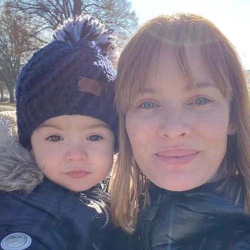 Anita Brand | "Ραγίζει" καρδιές η ανάρτηση για τον θάνατο του πατέρα της