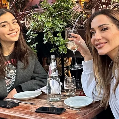 Μελίνα Νικολαΐδη | Είναι ερωτευμένη και δεν το κρύβει - Το βίντεο με τον αγαπημένο της