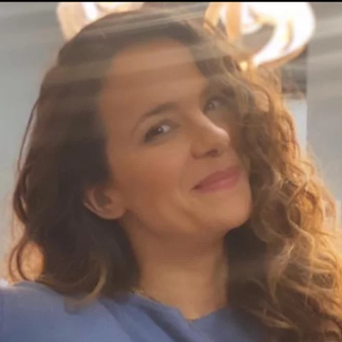 Ελιάνα Χρυσικοπούλου | Δείχνει τη γραμμωμένη κοιλιά της μετά από δυο γέννες