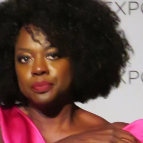 Η Viola Davis θα υποδυθεί τη Michelle Obama σε μια επερχόμενη σειρά για τις Πρώτες Κυρίες των ΗΠΑ