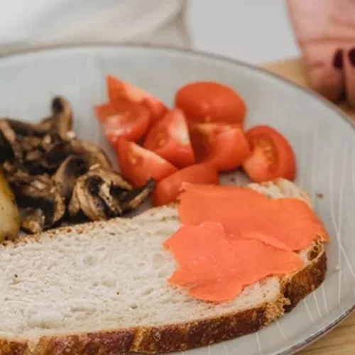 Τρία βασικά λάθη που σε εμποδίζουν να χάσεις κιλά