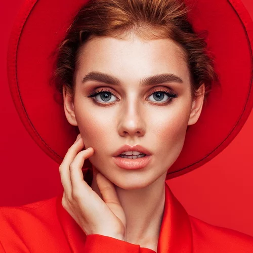 Αν έχεις λιπαρή επιδερμίδα, χρειάζεσαι αυτό το primer στη ζωή σου