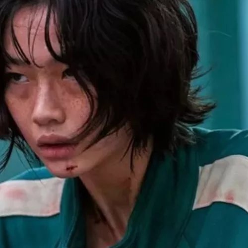 Η HoYeon Jung του Squid Game είναι το νέο πρόσωπο του οίκου Louis Vuitton