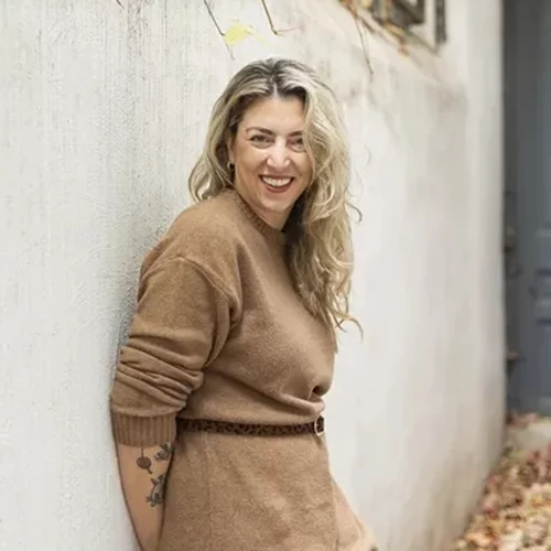 Madame Ginger | "Kόβοντας το κρέας ξαλάφρωσα από το ηθικό βάρος του να συμβάλλω στον βασανισμό των ζώων"