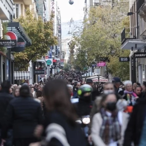 Ποιες Κυριακές θα είναι ανοιχτά τα καταστήματα μέχρι το τέλος του 2025