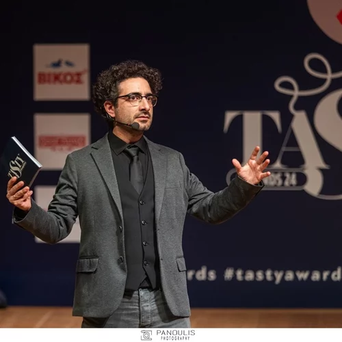 Tasty Awards 2024 x Esquire | Τα πιο δημοφιλή εστιατόρια και μπαρ της Αθήνας