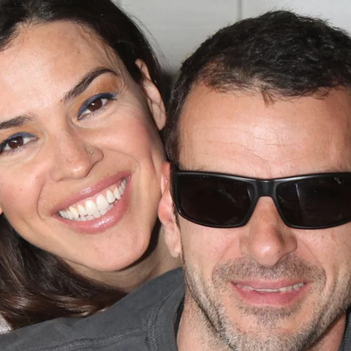 Ναταλία Δραγούμη | Ποζάρει με μαγιό μαζί με την κούκλα 17χρονη κόρη της