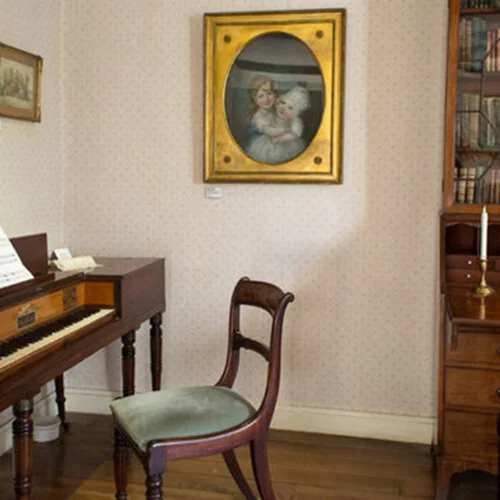 Μέσα στο πανέμορφο σπίτι της Τζέιν Ώστεν στο Hampshire ο 19ος αιώνας είναι ακόμα ζωντανός