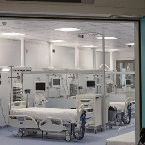 Νοσοκομείο Le Molinette | Ο 15χρονος Δημήτρης αποδιασωληνώθηκε και έχει επικοινωνία με το περιβάλλον