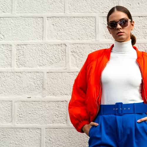 Πώς θα φορέσεις το puffer jacket με στιλ