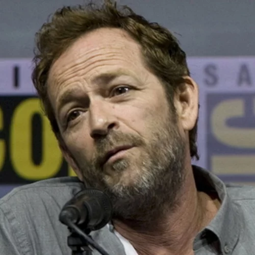 Όταν το ωραιότερο αγόρι της τηλεόρασης γύρισε την πιο διάσημη διαφήμιση pizza