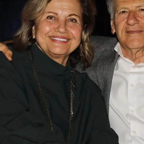 Κώστας Λαλιώτηs και Μαρίνα Οικονόμου σε σπάνια βραδινή έξοδο