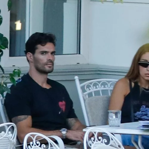 Η Ελένη Φουρέιρα και ο Αλμπέρτο Μποτία στη συγκομιδή | Δείτε το μποστάνι του σπιτιού τους