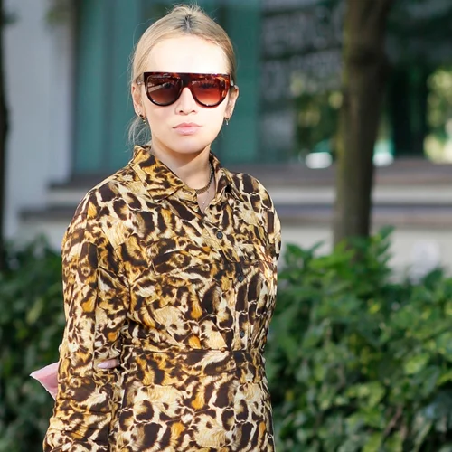 Zara, Mango, Marks & Spencer | Τα πιο κομψά καλοκαιρινά φορέματα με έκπτωση για την πόλη και το νησί