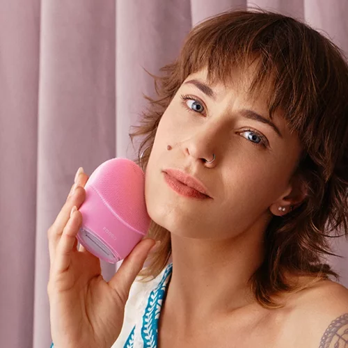 Διαγωνισμός 10 years Missbloom.gr | Κέρδισε το skincare gadget που δεν λείπει από το μπάνιο καμίας celebrity