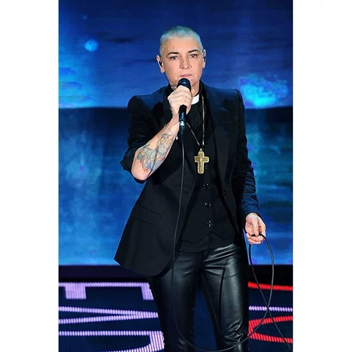 Sinead O'Connor | Νοσηλεύεται μετά την αυτοκτονία του έφηβου γιου της