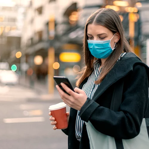 Σε εφαρμογή από σήμερα το "lockdown" για τους ανεμβολίαστους | Τι ισχύει για εργαζόμενους, μεταφορές, εστίαση, γυμναστήρια