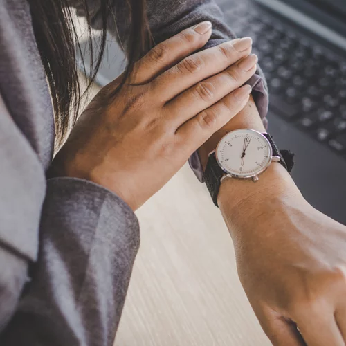 Κανονικά η αλλαγή ώρας την τελευταία Κυριακή του Οκτώβρη - Τι διευκρινίζει το υπουργείο Υποδομών