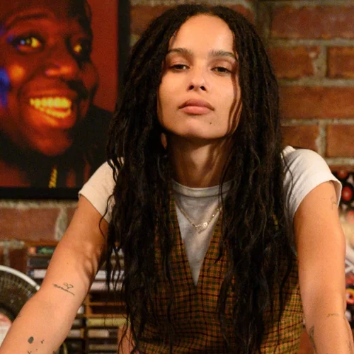Style Inspo | Πώς μπορείς να υιοθετήσεις το στιλ της Zoë Kravitz με κομμάτια αποκλειστικά από τη Zara