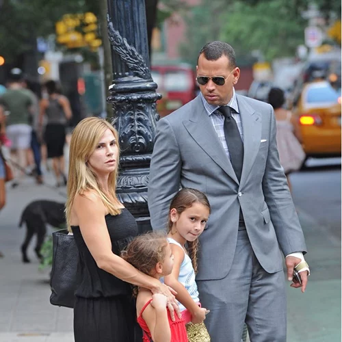 Alex Rodriguez | Mετά τον χωρισμό με την Lopez βρήκε παρηγοριά στην πρώην συζυγό του