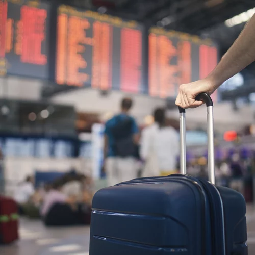 Τι αλλάζει στον τρόπο που ταξιδεύεις από τις 3 Αυγούστου του 2026 | Η λεπτομέρεια που μπορεί να σου χαλάσει τα σχέδια