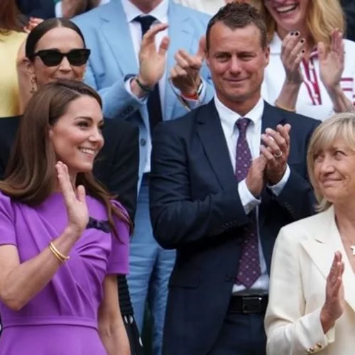 Πριγκίπισσα Charlotte | Τα τρυφερά βλέμματα προς τη μητέρα της στη νέα δημόσια εμφάνισή τους