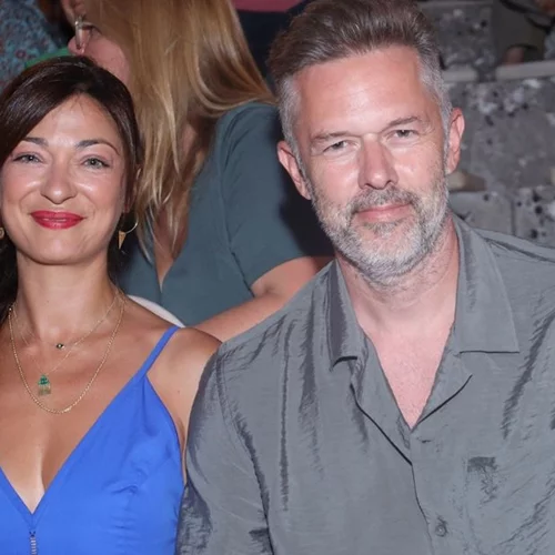 Xρήστος Λούλης & 'Εμιλυ Κολιανδρή | Στο νησί με τον Αλέξανδρο και τη Σμαράγδα τους