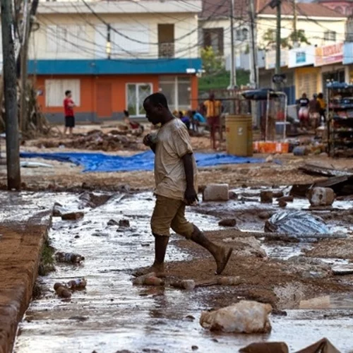 Κυκλώνας Μελίσα | Σχεδόν 50 νεκροί στην Καραϊβική, καταφθάνει βοήθεια