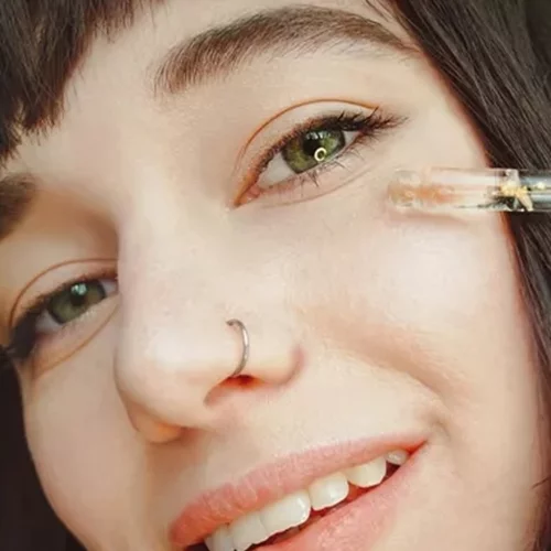 Ποιο βότανο εξαφανίζει τις ρυτίδες;