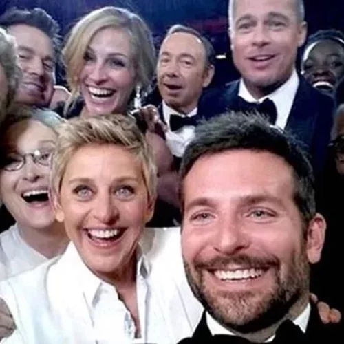 Η κατάρα της πιο διάσημης selfie όλων των εποχών | Τι συνέβη στους stars που πόζαραν;