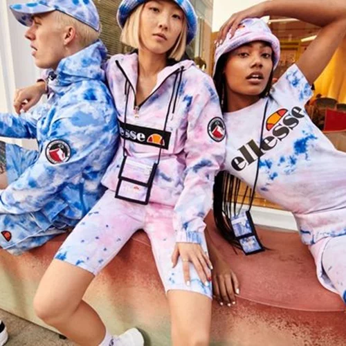 5 all day outfits που ξεχωρίσαμε από τη νέα συλλογή Ellesse