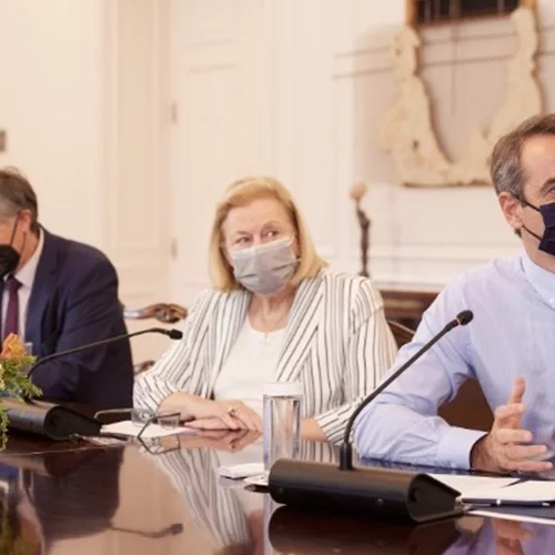 "Ναι" στον εμβολιασμό των παιδιών κατά του κορονοϊού και από τους παιδιάτρους στο ιατρείο τους