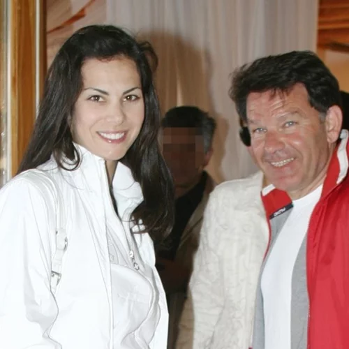 Εύη Βατίδου | Υπερήφανη δίπλα στον νεοσύλλεκτο γιο της, Χρήστο - Η στιγμή του αποχωρισμού