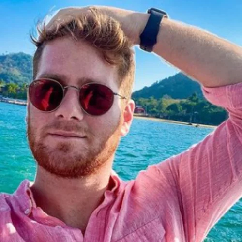 James Καφετζής | Φωτογραφίες από τη ζωή του "Survivor" - Η Ρόδος και η αγάπη για τα ταξίδια