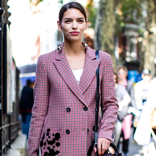 Stirrup Leggings | Τα πιο ιδιαίτερα κολάν που φορούν όλες οι fashion influencers