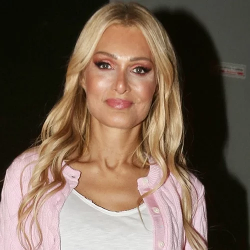 Νατάσα Θεοδωρίδου | Δες φωτογραφίες από το μαρμάρινο "παλάτι" της