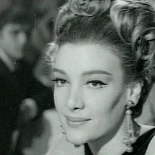 64 χρόνια πριν | Η Μάρω Κοντού νύφη στον πρώτο της γάμο το 1960