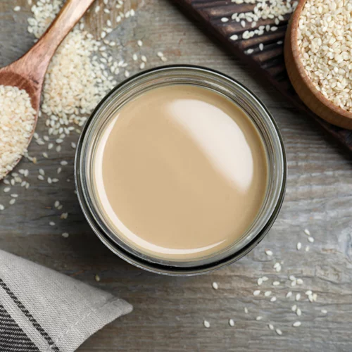 Πέντε λόγοι για τους οποίους πρέπει να βάλεις το ταχίνι στη διατροφή σου