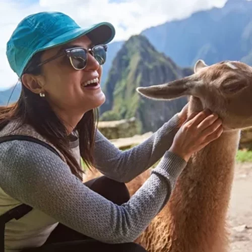 Σχεδιάζεις μακρινό ταξίδι; Δες σε ποιες χώρες είναι υποχρεωτικό να κάνεις εμβόλιο