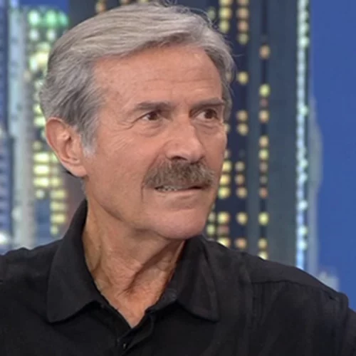 Τάκης Χρυσικάκος: Στο νοσοκομείο με κορονοϊό ο ηθοποιός