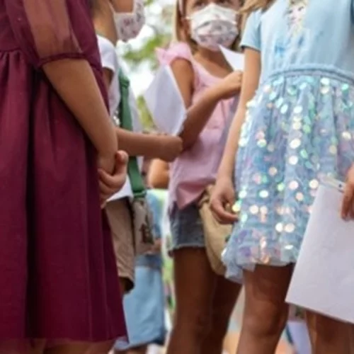 Πρώτο κουδούνι σήμερα για τους μαθητές χωρίς μάσκες και τεστ - Όλα όσα θα ισχύσουν τη νέα σχολική χρονιά