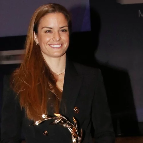 Θρήνος για την Μαρία Σάκκαρη | Πέθανε ο παππούς της