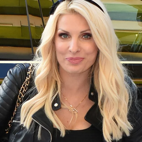 Η Ελένη Μενεγάκη φόρεσε το κρουαζέ φόρεμα των ονείρων μας