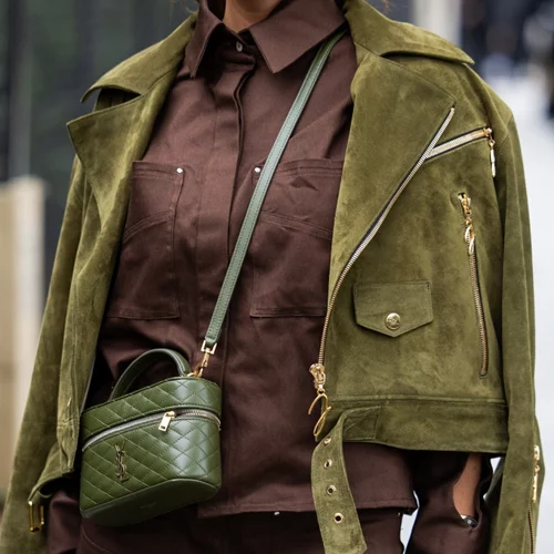 Τα στιλιστικά λάθη που δεν πρέπει να κάνεις όταν φοράς καφέ χρώμα