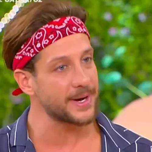 Ο Ηλίας Μπόγδανος μιλά για την κατάστασή της υγείας του | "Με έχει καταβάλλει πάρα πολύ"