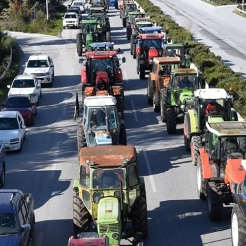 Αγροτικές κινητοποιήσεις | Κλειστή η Ε.Ο. Αθηνών-Θεσσαλονίκης στη Νίκαια - Αποκλεισμένος ο Ε65